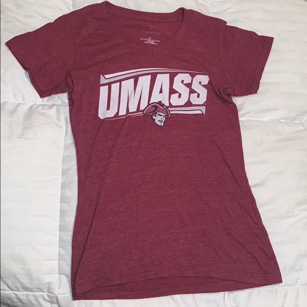UMASS t shirt